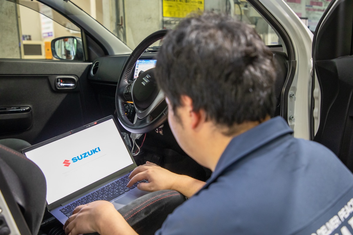 コンピュータ診断による点検作業